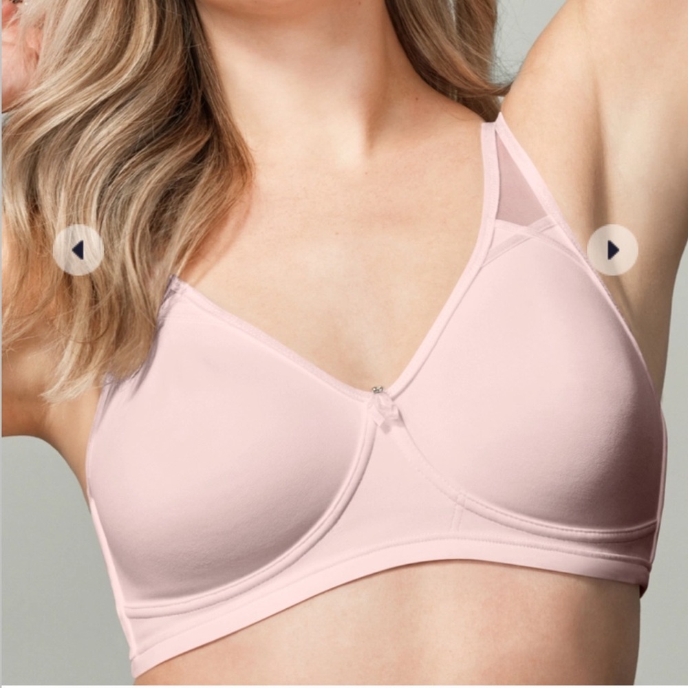 WonderBra- Soft Light Pink Wireless Women's Bra 40D